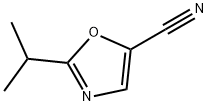 5-Oxazolecarbonitrile, 2-(1-methylethyl)- Struktur