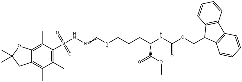 L-Ornithine, N5-[[[(2,3-dihydro-2,2,4,5,7-pentamethyl-6-benzofuranyl)sulfonyl]amino]iminomethyl]-N2-[(9H-fluoren-9-ylmethoxy)carbonyl]-, methyl ester Struktur