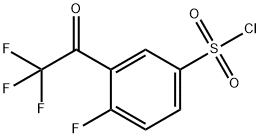 4-Fluoro-3-(trifluoroacetyl)benzenesulphonyl chloride Struktur