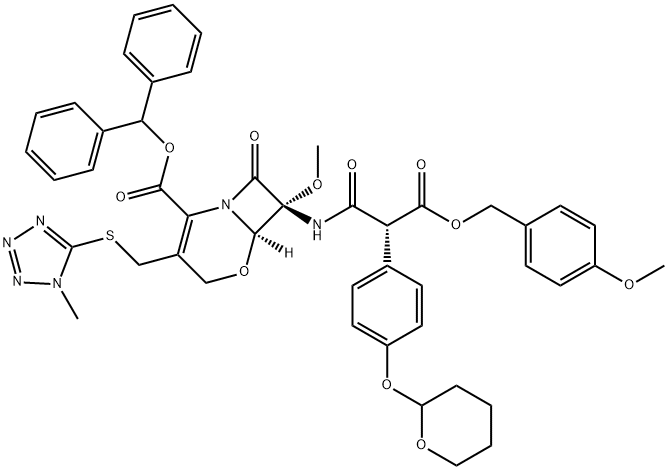 5-Oxa-1-azabicyclo[4.2.0]oct-2-ene-2-carboxylic acid, 7-methoxy-7-[[(2R)-3-[(4-methoxyphenyl)methoxy]-1,3-dioxo-2-[4-[(tetrahydro-2H-pyran-2-yl)oxy]phenyl]propyl]amino]-3-[[(1-methyl-1H-tetrazol-5-yl)thio]methyl]-8-oxo-, diphenylmethyl ester, (6R,7R)- Struktur