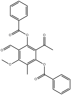 Benzaldehyde, 3-acetyl-2,4-bis(benzoyloxy)-6-methoxy-5-methyl- Struktur