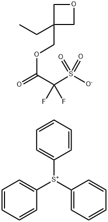 Triphenylsulfonium salt with 1-[(3-ethyl-3-oxetanyl)methyl] 2,2-difluoro-2-sulfoacetate (1:1) Struktur