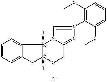 (5aS,10bR)-2-(2,6-Dimethoxyphenyl)-5a,10b-dihydro-4H,6H-indeno[2,1-b][1,2,4]triazolo[4,3-d][1,4]oxazinium Chloride Struktur