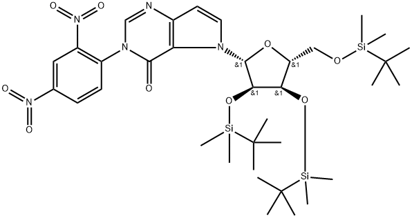 5-((2R,3R,4R,5R)-3,4-bis((tert-butyldimethylsilyl)oxy)-5-(((tert-butyldimethylsilyl)oxy)methyl)tetrahydrofuran-2-yl)-3-(2,4-dinitrophenyl)-3H-pyrrolo[3,2-d]pyrimidin-4(5H... Struktur