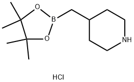 Piperidine, 4-[(4,4,5,5-tetramethyl-1,3,2-dioxaborolan-2-yl)methyl]-, hydrochloride (1:1) Struktur