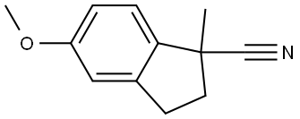 5-methoxy-1-methyl-2,3-dihydro-1H-indene-1-carbonitrile Struktur