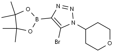 5-bromo-1-(tetrahydro-2H-pyran-4-yl)-4-(4,4,5,5-tetramethyl-1,3,2-dioxaborolan-2-yl)-1H-1,2,3-triazole Struktur