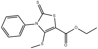 ethyl 4-(methylsulfanyl)-3-phenyl-2-thioxo-2,3-dihydro-1,3-thiazole-5-carboxylate Struktur