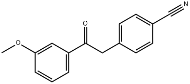 4-[2-(3-METHOXYPHENYL)-2-OXOETHYL]BENZONITRILE Struktur