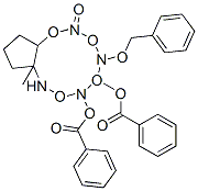 2H-Cyclopentoxazol-2-one, 5,6-bis(benzoyloxy)hexahydro-4-(phenylmethoxy)methyl-, 3aS-(3a.alpha.,4.alpha.,5.beta.,6.alpha.,6a.alpha.)- Struktur