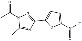 1-[5-Methyl-3-(5-nitro-2-furanyl)-1H-1,2,4-triazol-1-yl]ethanone Struktur