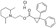 2-(2,6-dimethyl-1-piperidyl)ethyl 2,2-diphenylcyclopropane-1-carboxyla te hydrochloride Struktur