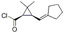 Cyclopropanecarbonyl chloride, 3-(cyclopentylidenemethyl)-2,2-dimethyl-, (1R-cis)- (9CI) Struktur