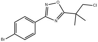 3-(4-Bromophenyl)-5-(1-chloro-2-methylpropan-2-yl)-1,2,4-oxadiazole Struktur