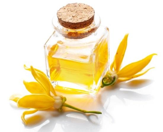 ylang-ylang-essential-oil.jpg