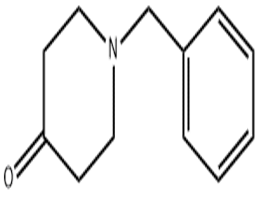 N-Benzyl-4-piperidone