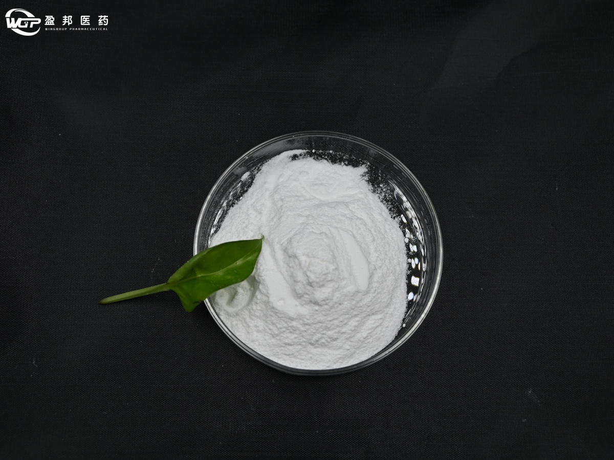 2-[(4-Chlorophenyl)(4-piperidinyloxy)methyl]pyridine