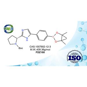 (S)-tert-Butyl 2-(5-(4-(4,4,5,5-tetramethyl-1,3,2-dioxaborolan-2-yl)phenyl)-1H-imidazol-2-yl)pyrrolidine-1-carboxylate