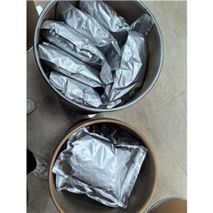 Estradiol hemihydrate