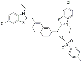 6-CHLORO-2-([7-([6-CHLORO-3-ETHYL-1,3-BENZOTHIAZOL-2(3H)-YLIDENE]METHYL)-4,4A,5,6-TETRAHYDRO-2(3H)-NAPHTHALENYLIDENE]METHYL)-3-ETHYL-1,3-BENZOTHIAZOL-3-IUM 4-METHYLBENZENESULFONATE Struktur