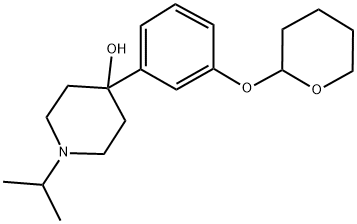 4-HYDROXY-4-[3-(2-TETRAHYDRO-2H-PYRANOXY)PHENYL]-1-ISOPROPYLPIPERIDINE Struktur