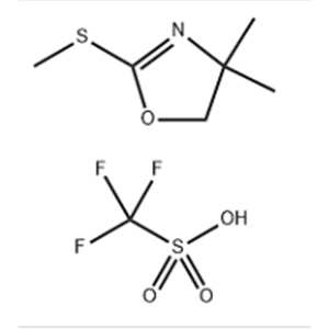 1,1,1-三氟-甲磺酸化合物與 4,5-二氫-4,4-二甲基-2-(甲硫基)惡唑 (1:1)